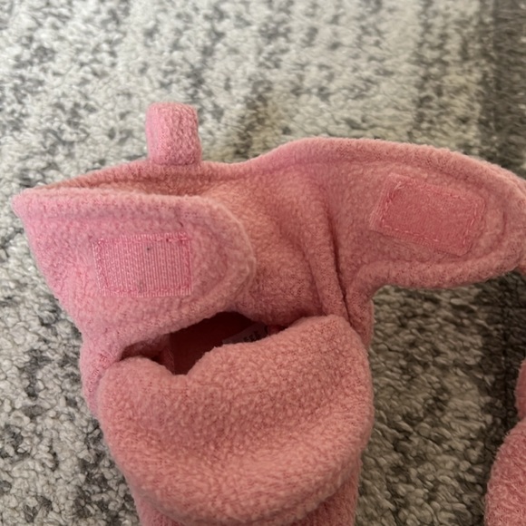 Baby booties - Picture 3 of 5